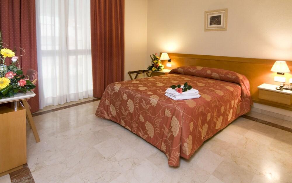 Hotel Central Caravaca Каравака-де-ла-Крус Екстер'єр фото
